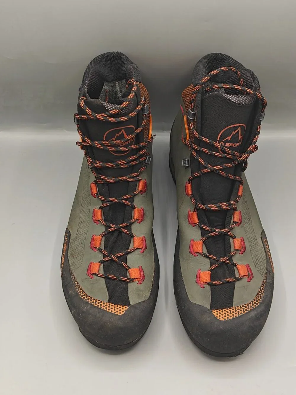 La Sportiva Trango Tech Leather GTX Men's Size 13.5 Boots, Carbon (no insole)